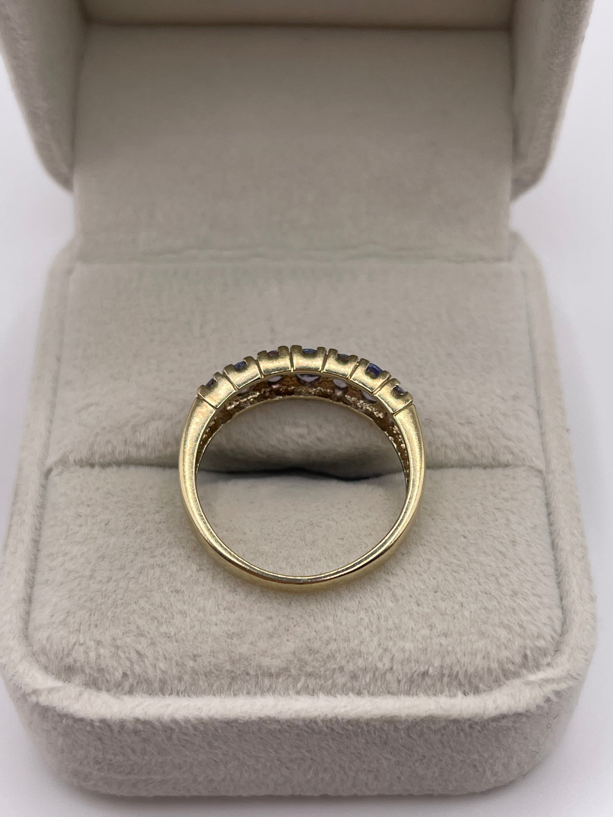 9ct gold tanzanite cluster ring
