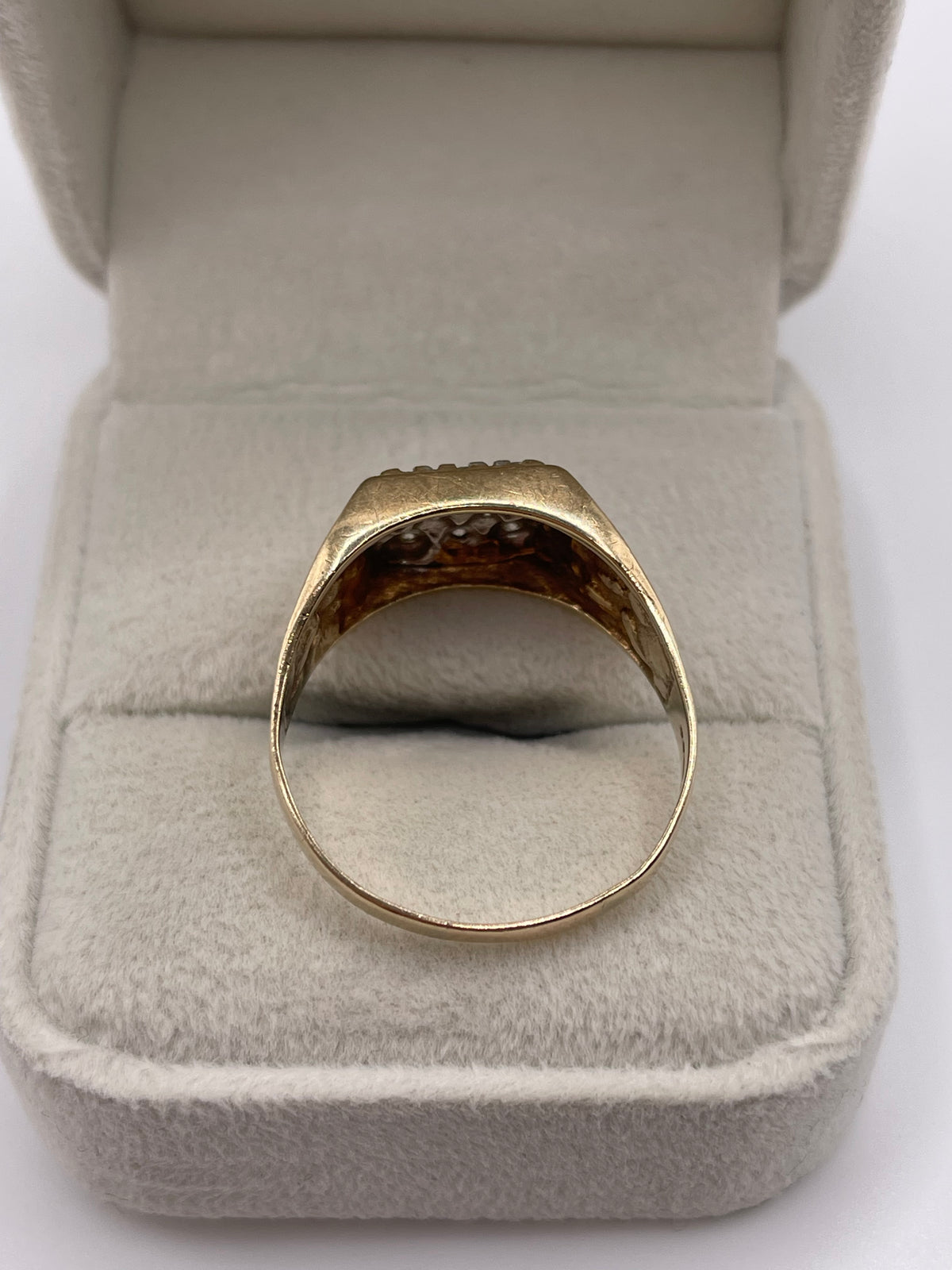 9ct gold diamond signet ring