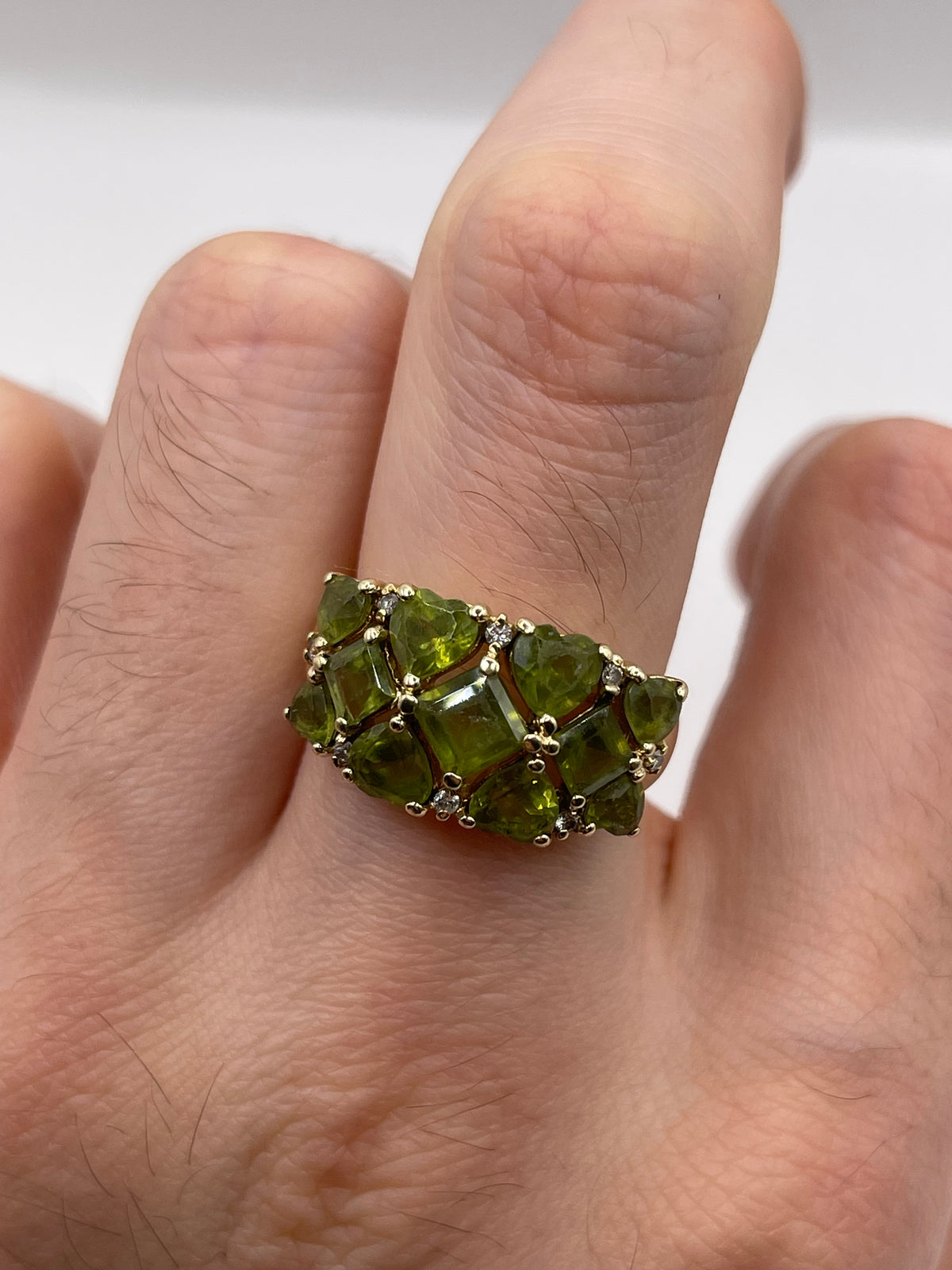 9ct gold quartz and diamond ring