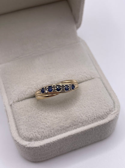 9ct gold sapphire and diamond ring
