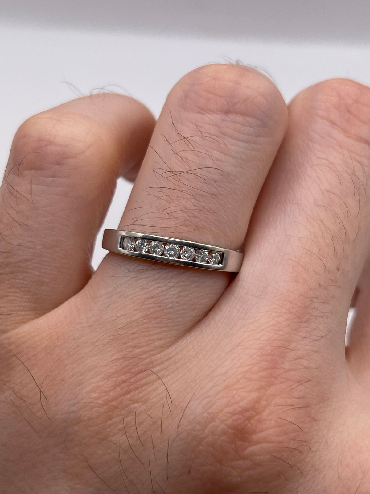 9ct white gold diamond ring