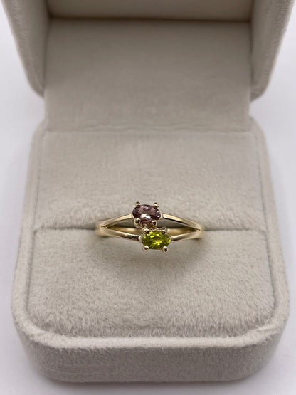 9ct gold quartz ring
