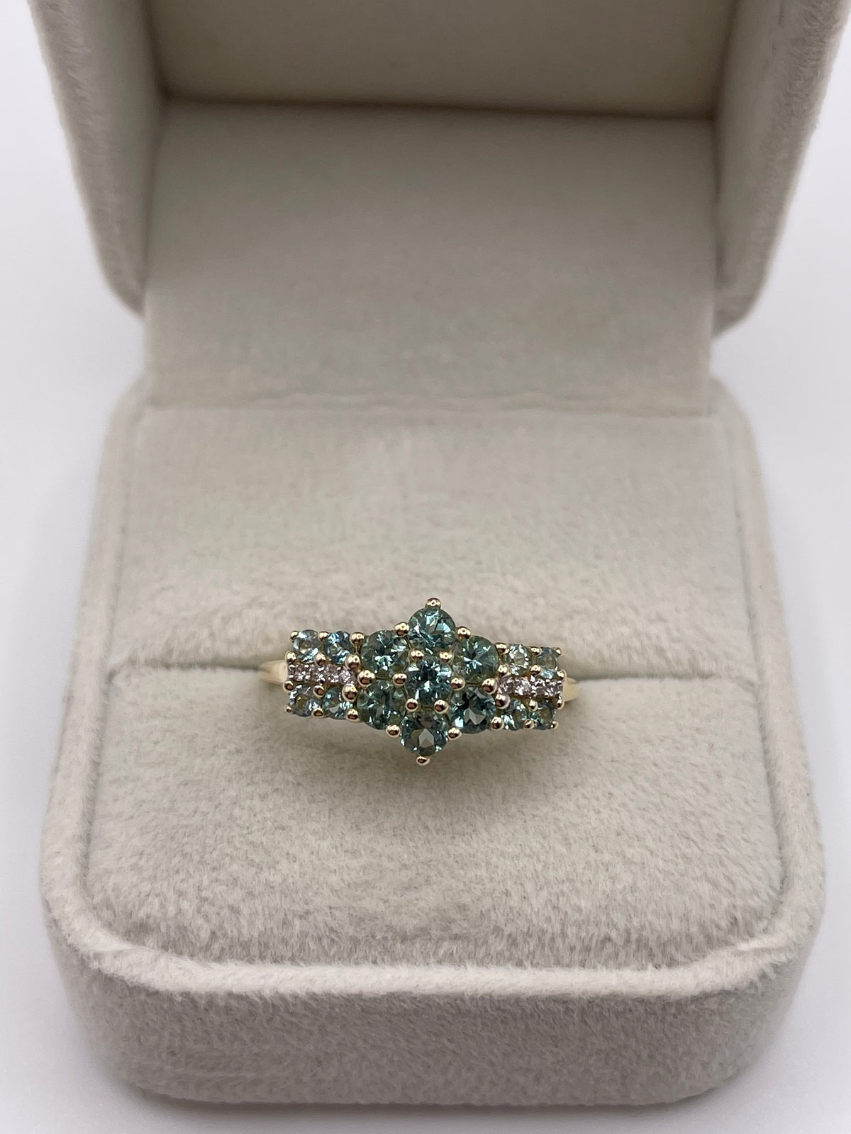 9ct gold quartz cluster ring