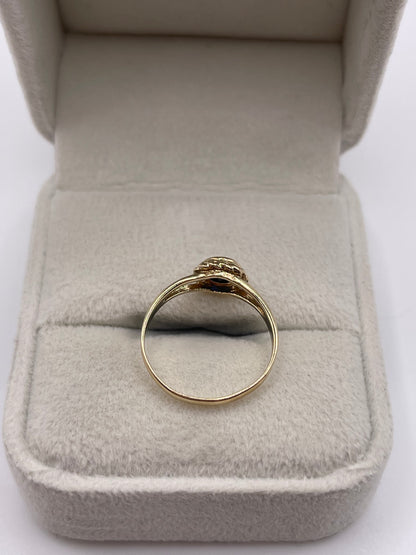 9ct gold sapphire ring