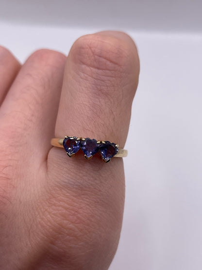 9ct gold iolite heart ring