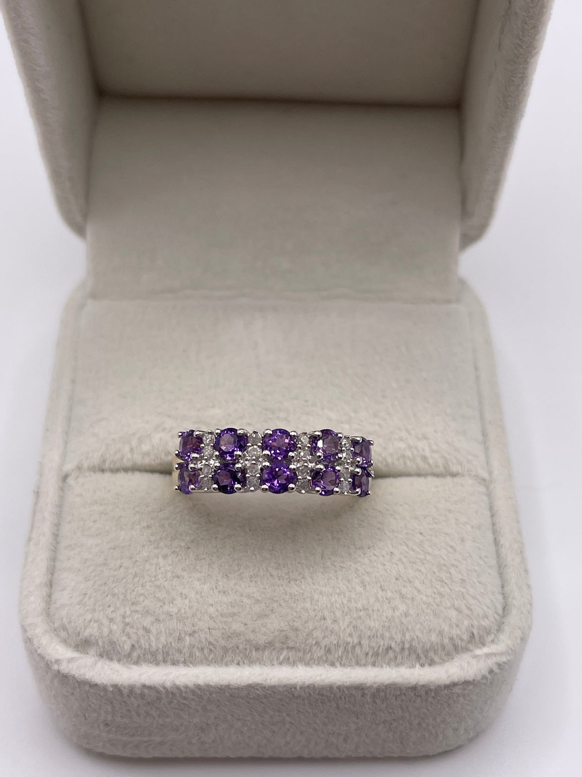 9ct gold amethyst and diamond ring