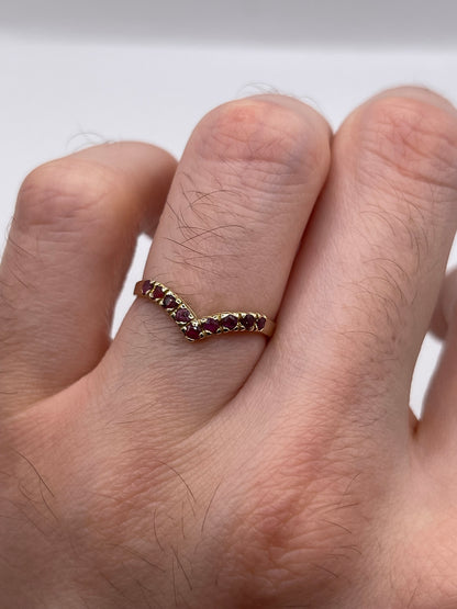 14ct gold ruby wishbone ring