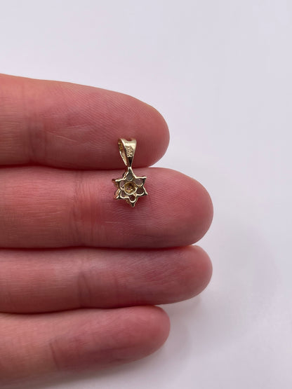 9ct gold emerald and diamond pendant