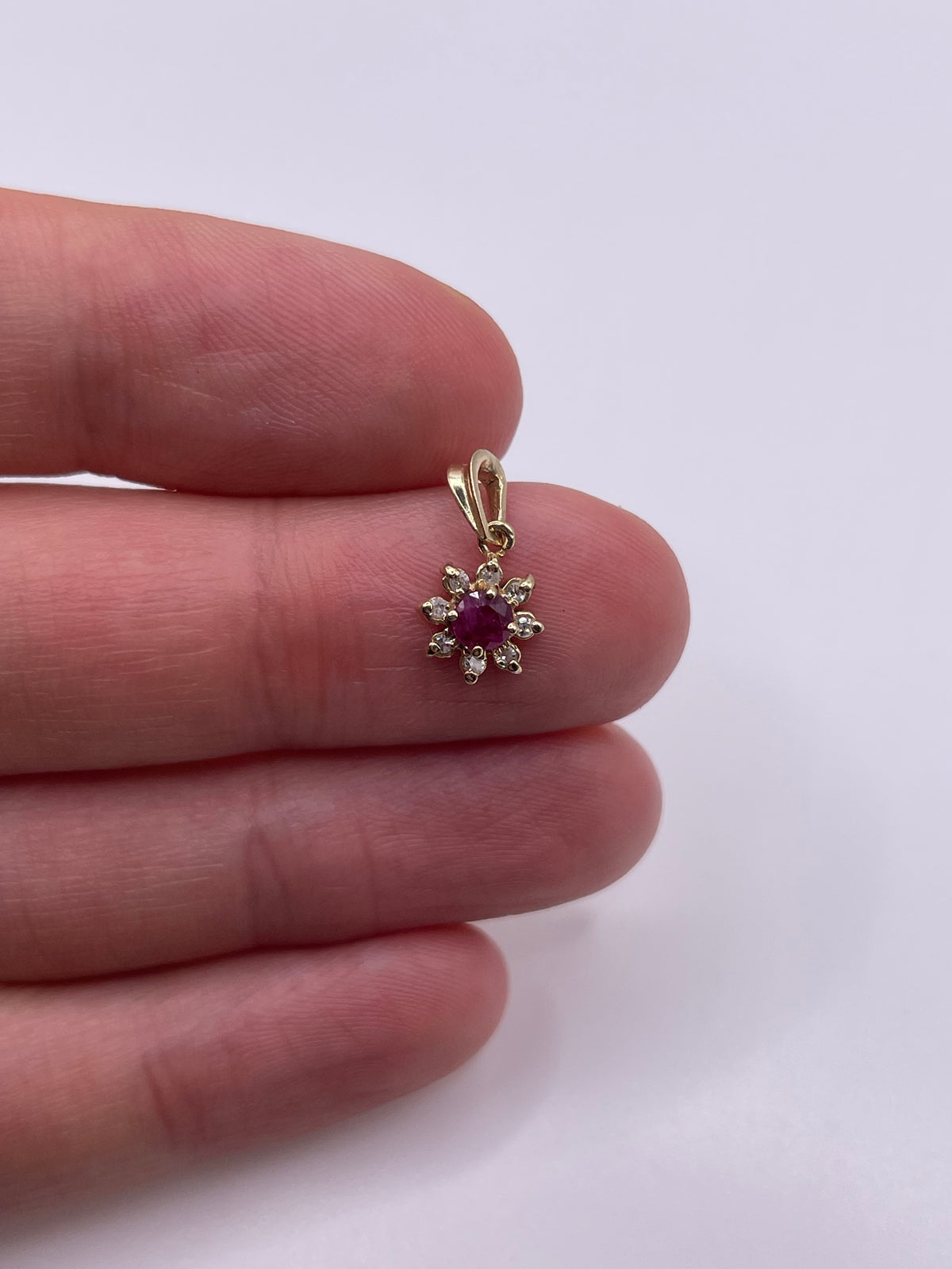 9ct gold ruby and diamond pendant