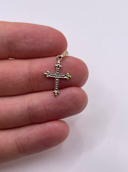 14ct gold diamond cross pendant