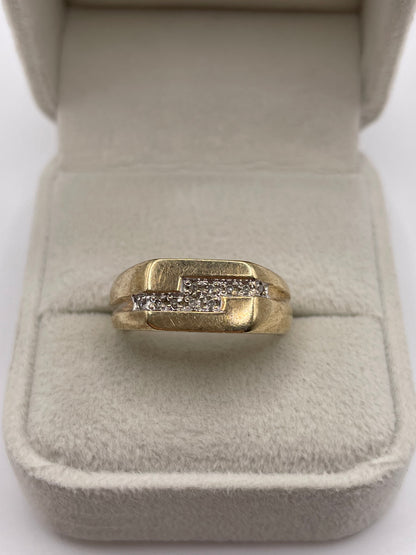 9ct gold diamond ring