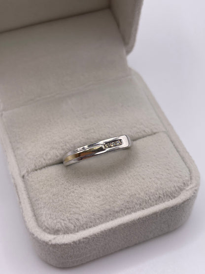 9ct two tone gold diamond ring