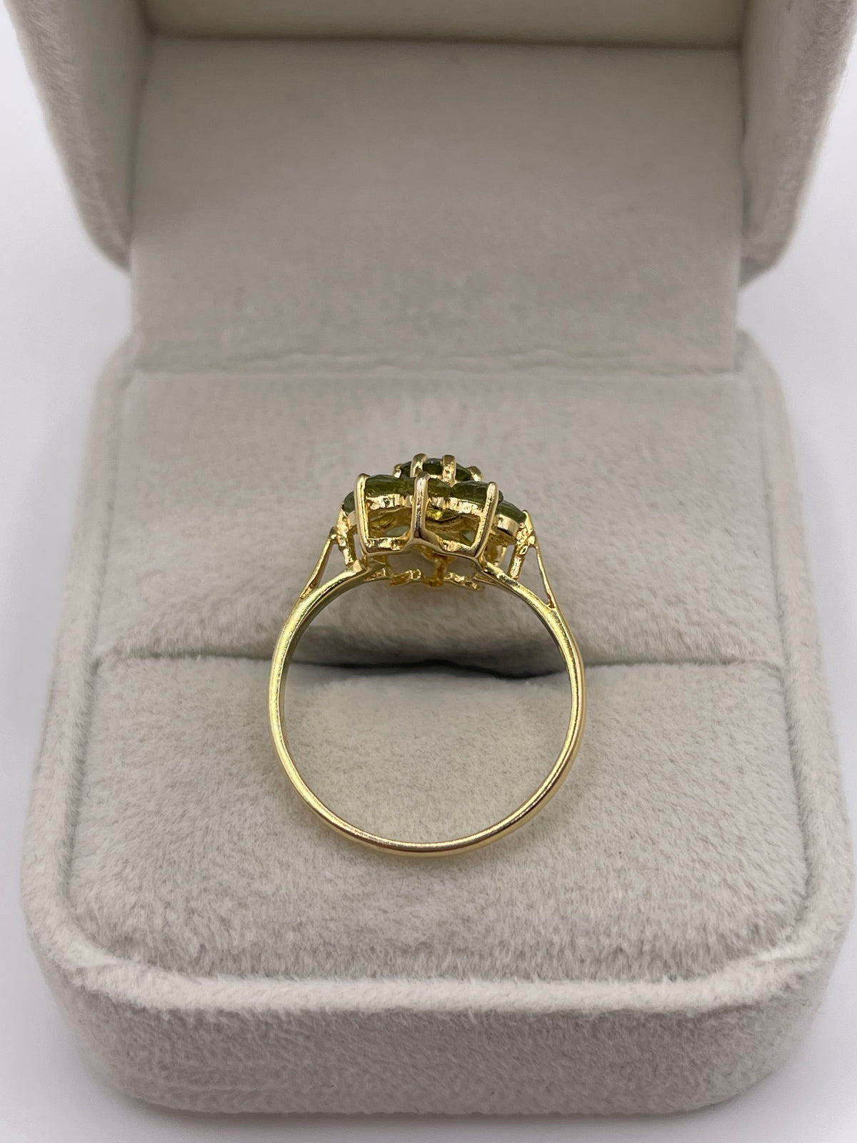 9ct gold quartz cluster ring