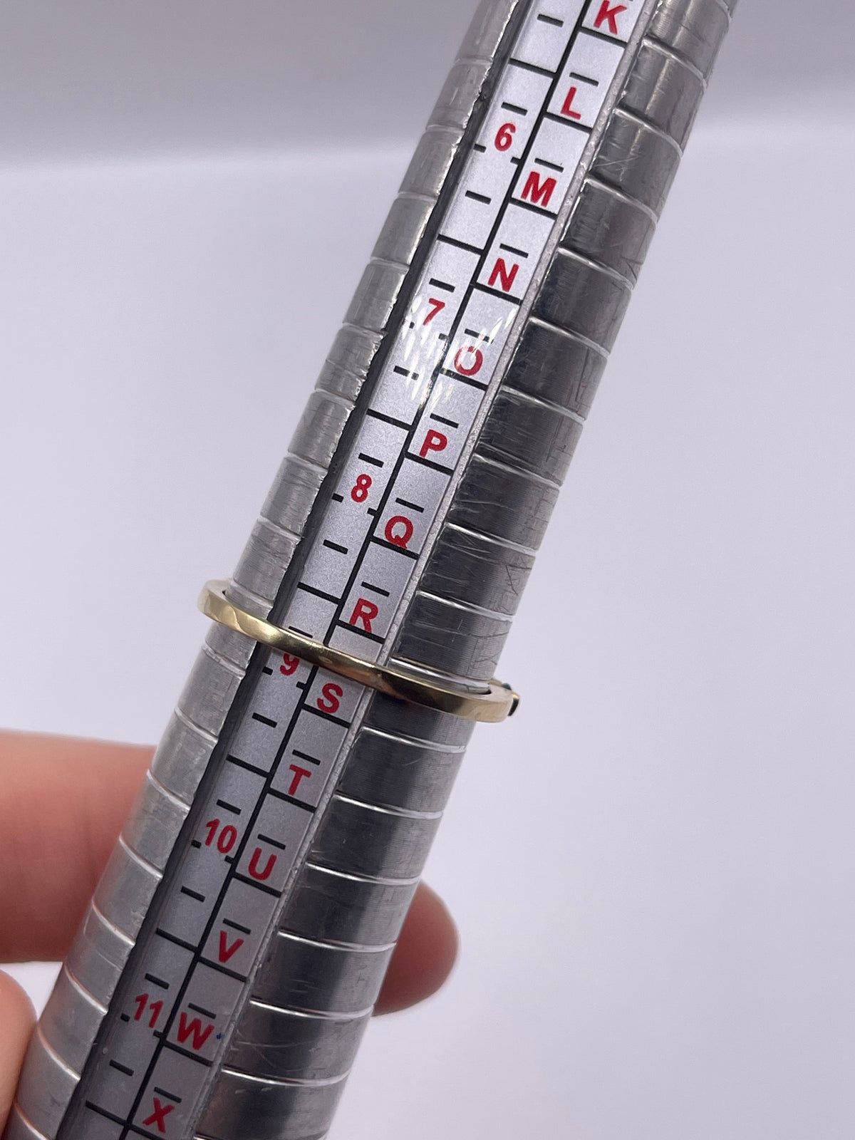 9ct gold red diamond ring