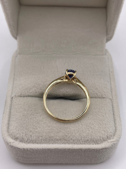 9ct gold tanzanite ring