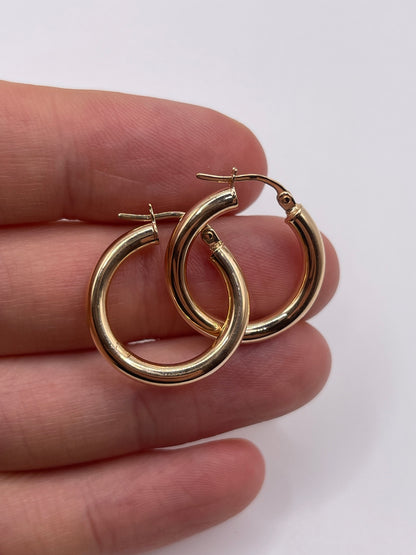 9ct gold creole earrings