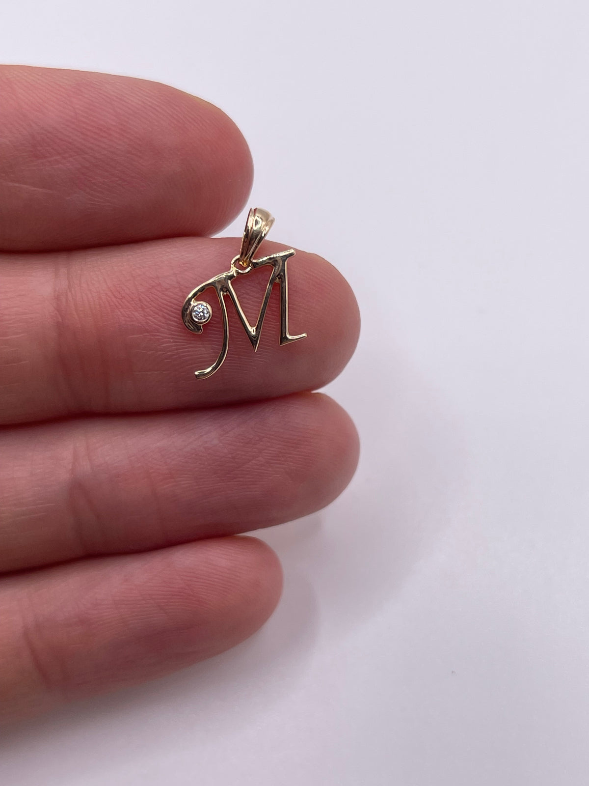 9ct gold diamond initial M pendant