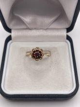 Load image into Gallery viewer, 9ct gold garnet cluster ring
