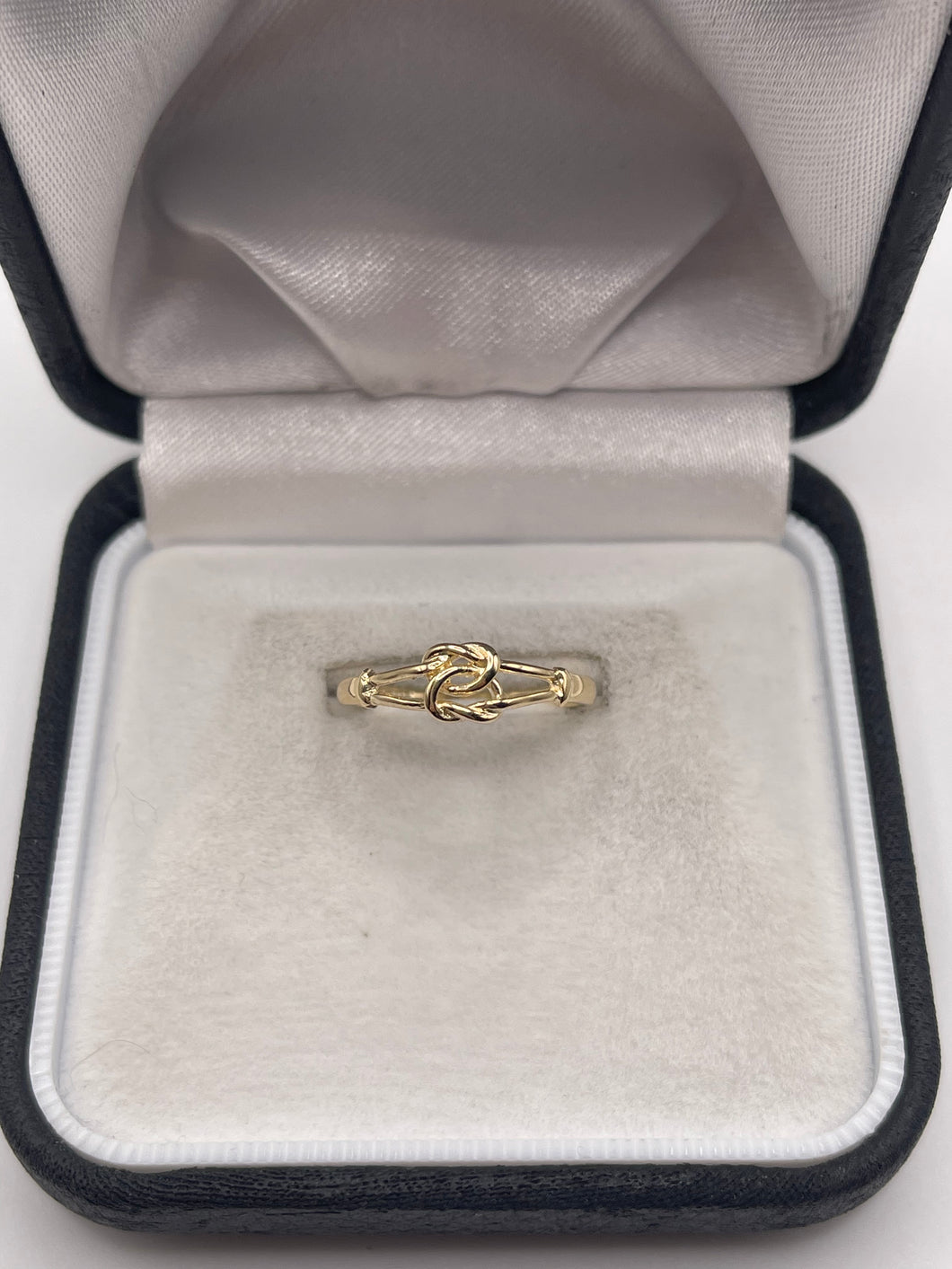 9ct gold knot ring