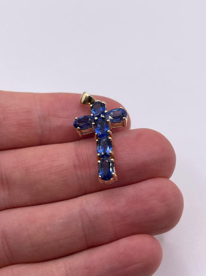 9ct gold kyanite cross pendant