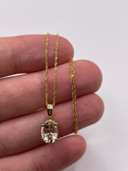 9ct gold quartz necklace