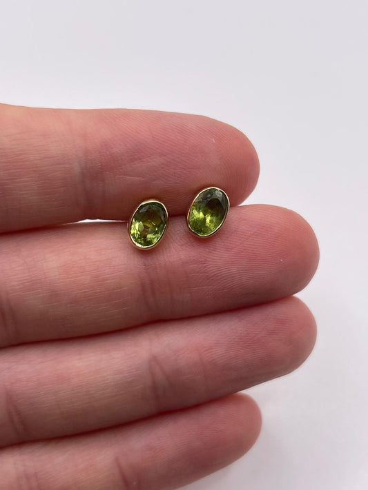 9ct gold peridot earrings