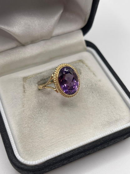 9ct gold amethyst ring