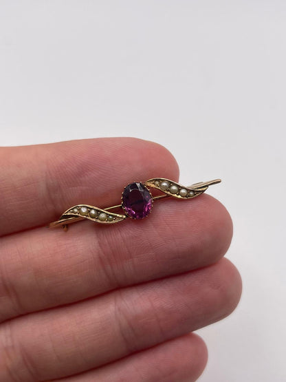 9ct gold amethyst and pearl brooch