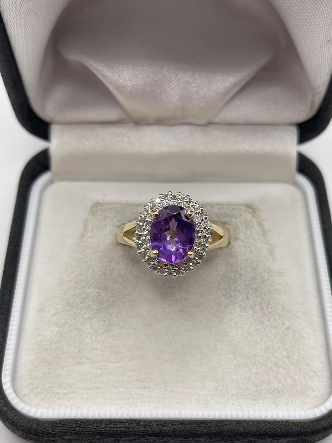 9ct gold amethyst and diamond ring