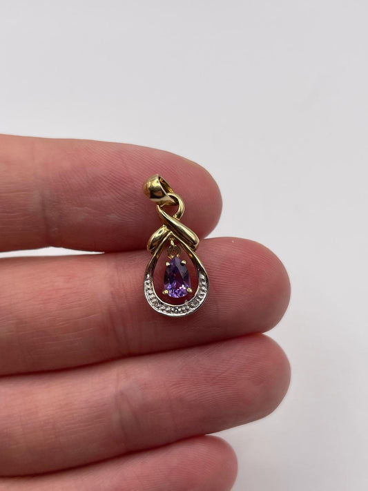9ct gold amethyst and diamond pendant