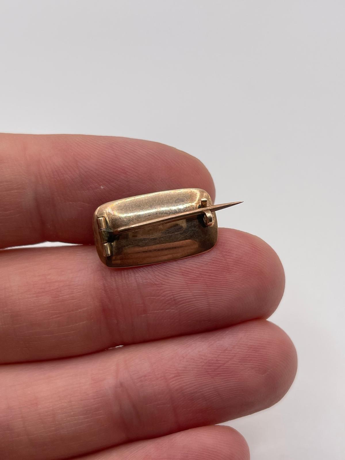 Antique 9ct gold mourning brooch