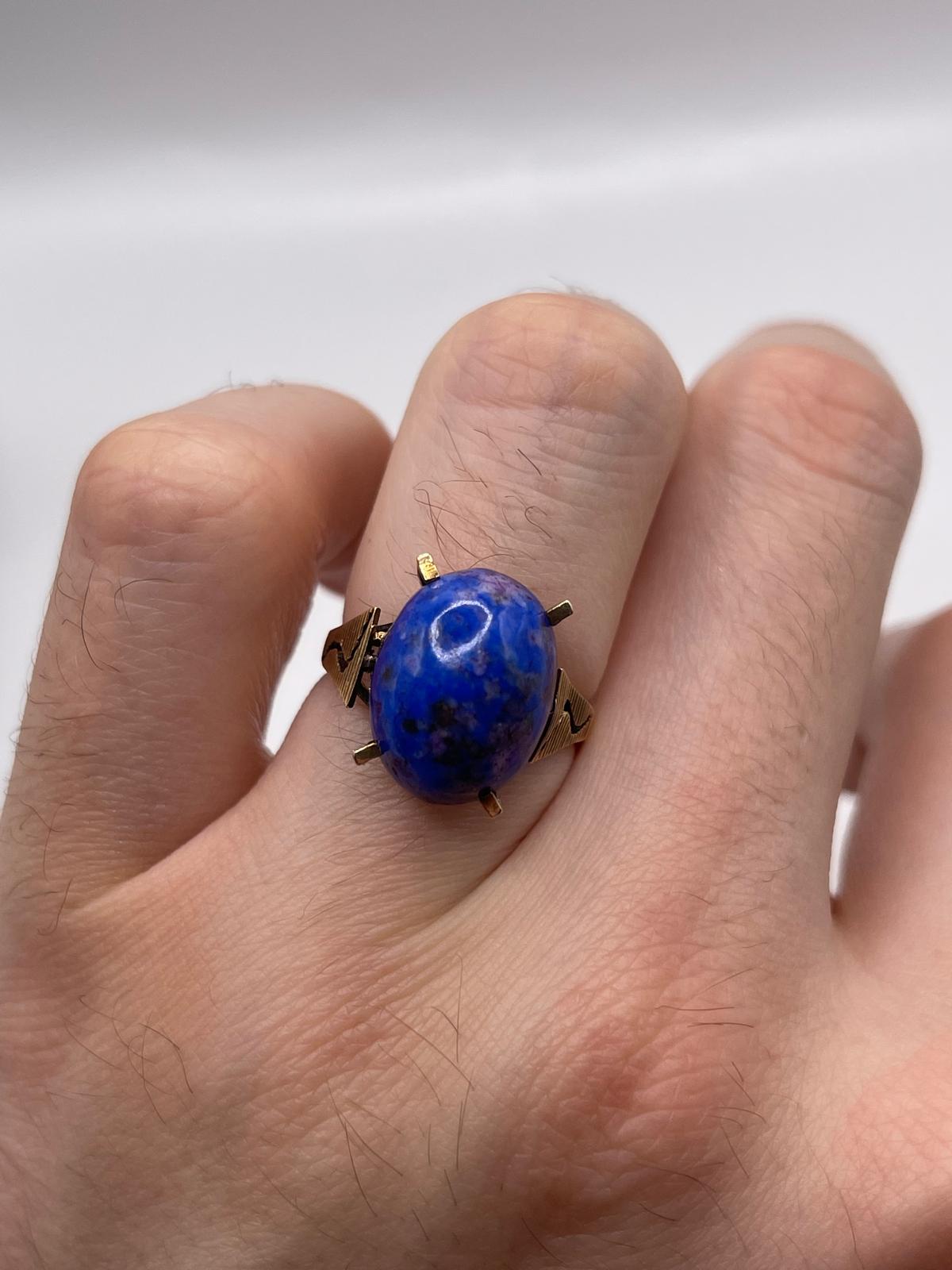 9ct gold gemstone ring