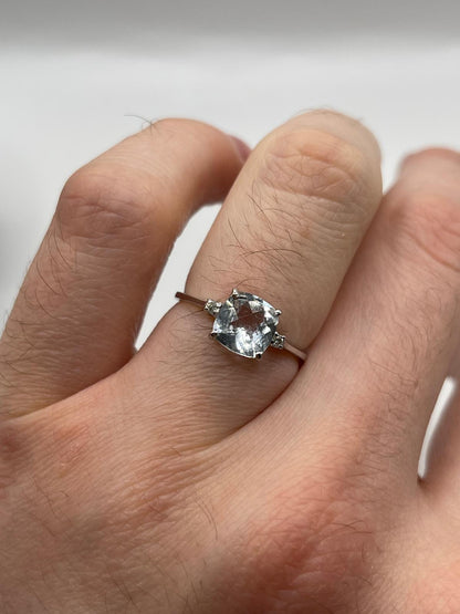 14ct white gold topaz and diamond ring