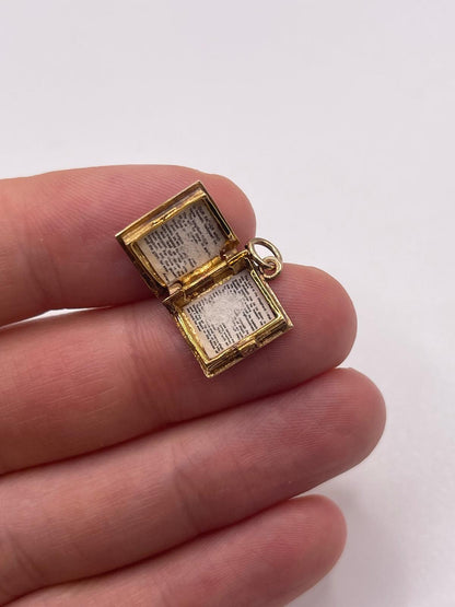 9ct gold bible charm