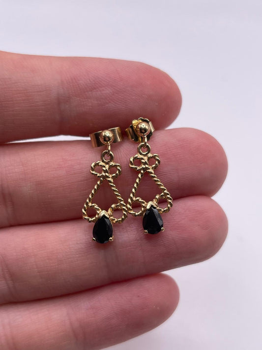 9ct gold sapphire earrings