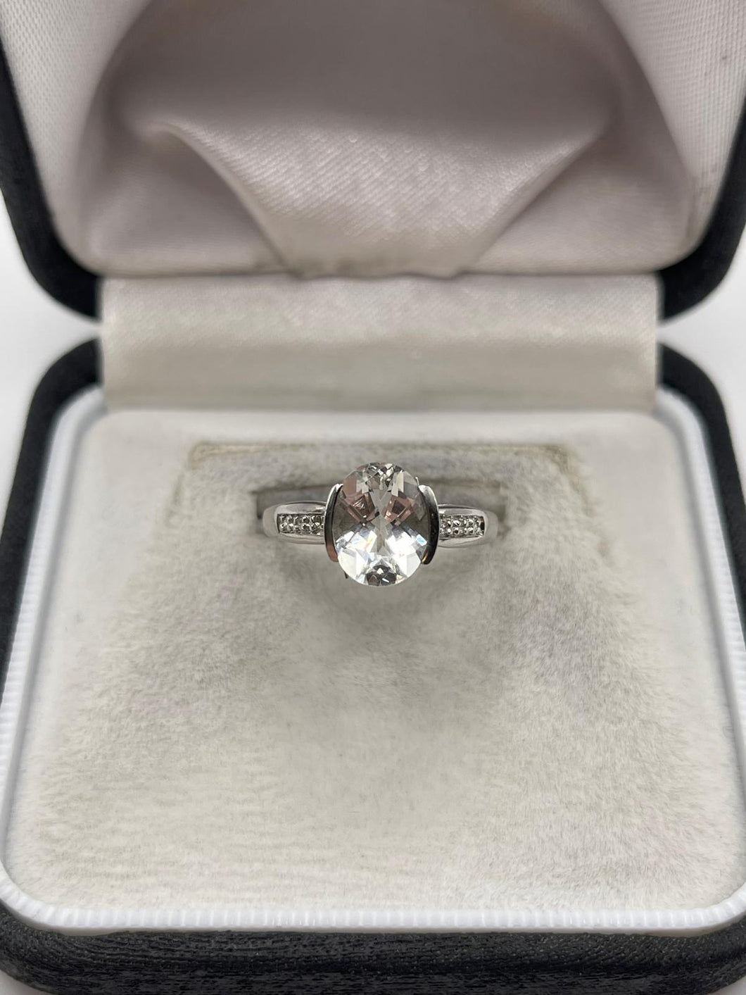 9ct white gold white topaz and diamond ring