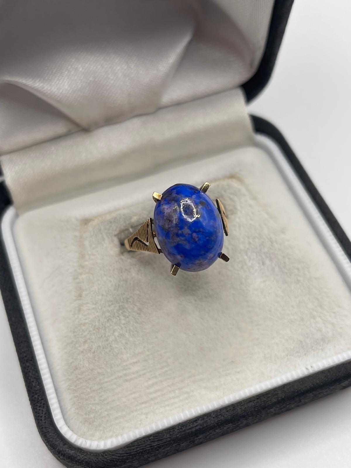 9ct gold gemstone ring