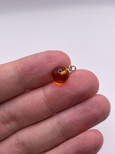 Load image into Gallery viewer, 9ct gold amber pendant
