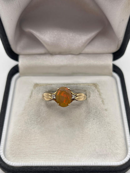 9ct gold opal and diamond ring