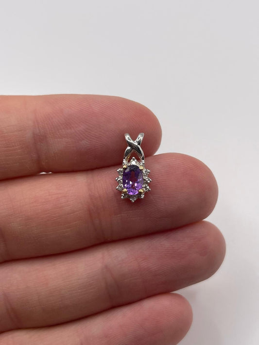 9ct white gold amethyst and diamond pendant