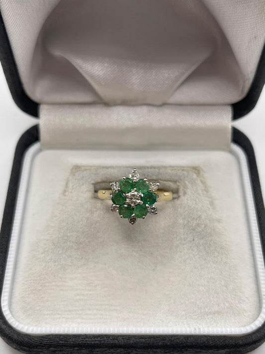 18ct gold emerald and diamond ring