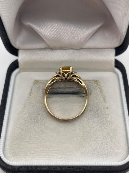 9ct gold opal and diamond ring