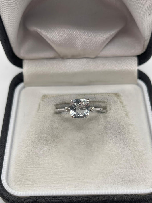 14ct white gold topaz and diamond ring