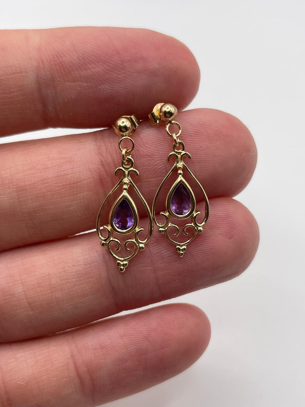 9ct gold amethyst earrings