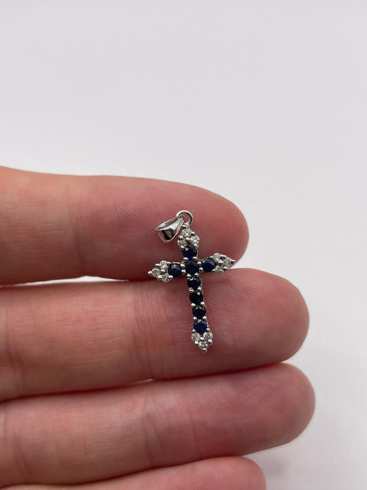 9ct white gold sapphire cross pendant