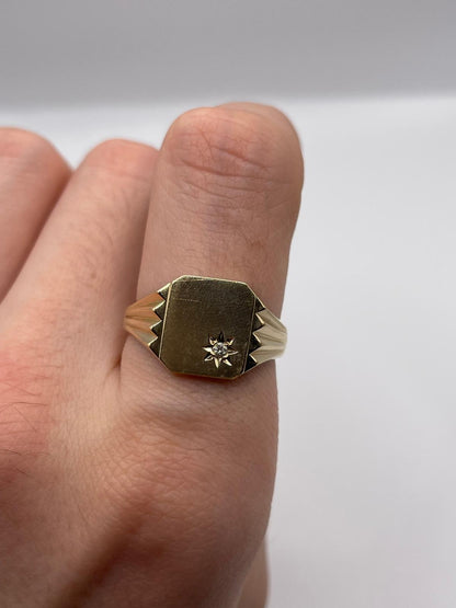 9ct gold diamond signet ring