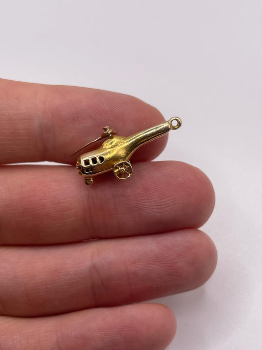9ct gold helicopter charm