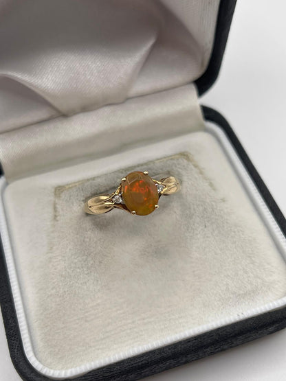 9ct gold opal and diamond ring