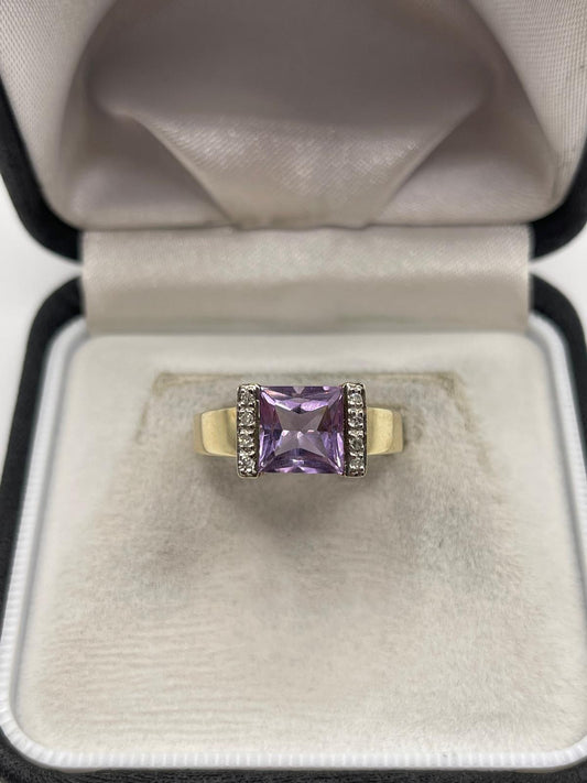 9ct gold amethyst and diamond ring