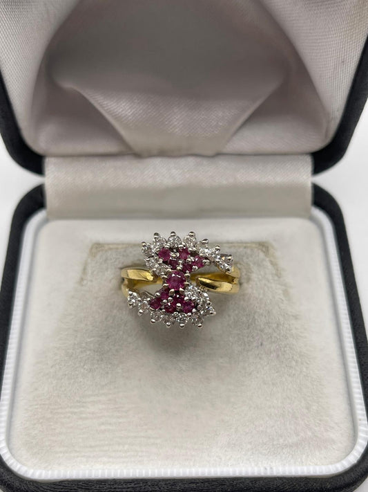 18ct gold ruby and diamond ring